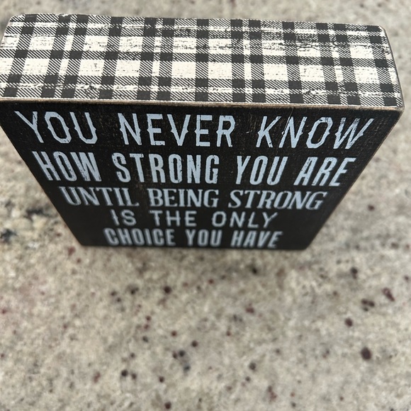 Lot of home decor signs - Picture 12 of 13